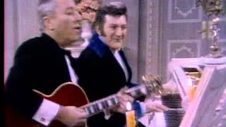 Liberace's Duet with George Gobel - The Liberace Show