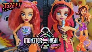 Does She Serve Bob??? 🧡 Monster High Neon Frights Toralei Stripe Unboxing 🧡