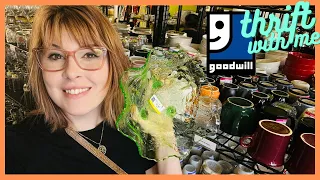 GOODWILL Parking Lot Was CRAMMED FULL | Thrift With Me for Ebay | Reselling