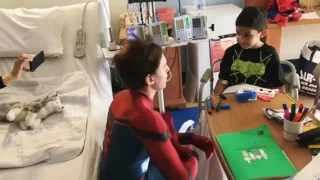 Zendaya & Tom Holland Visiting NewYork-Presbyterian Hospital