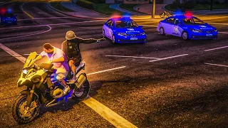 JÁ DEI FUGA DA POLICIA COM A MINHA NOVA MOTO - GTA RP