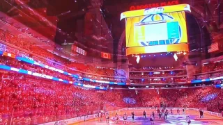 Canadian fans sing AMERICAN anthem! Brett Kissel's mic died. Edmonton Oilers fans took over!