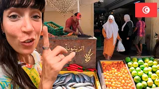 Extraño MERCADO CALLEJERO en TUNEZ 😟🇹🇳 Sousse | VUELTALMUN