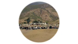 Kanye West & Sunday Service Collective - Beautiful Mother's Day (05/12/2019)