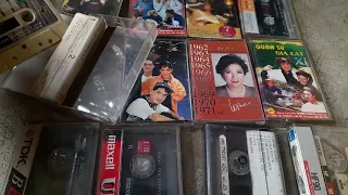 11 CÁI ĐÀI VÀ 600 CÁI  BĂNG CASSETTE