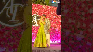 Arti Singh KISSES husband-to-be Dipak as they arrive for their Sangeet ceremony 😍 #shorts #artisingh