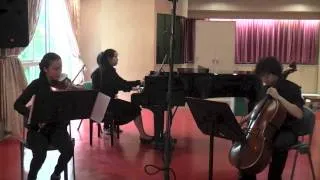 Haydn Piano Trio no.39 in G major Hob.XV/25 "Gypsy"  HD