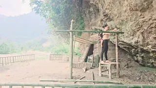 Full video 90 day the girl building bamboo house in the forest - singlemom