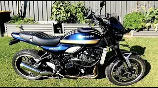 Kawasaki Z900RS Review Akrapovic-CandyTone Blue