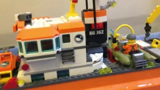 LEGO city rescue boat moc  float test