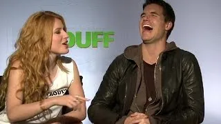 Bella Thorne, Robbie Amell & Mae Whitman Talk "The Duff" Slapping | toofab