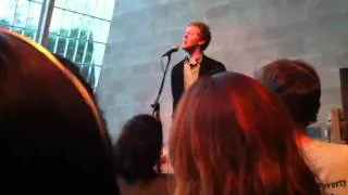 Glen Hansard - "The Parting Glass" (2011-05-26)