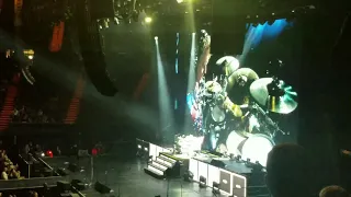 Def Leppard Live at The Forum 10/7/2017 ( Rick Allen Drum Solo )