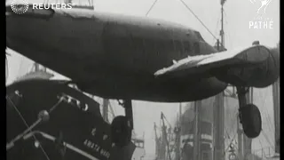 US War aeroplanes arrive at Liverpool (1940)