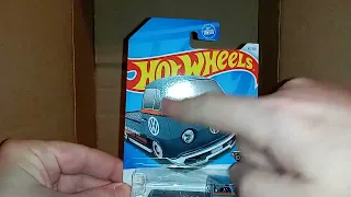 Hot Wheels-2024 Volkswagen T2
