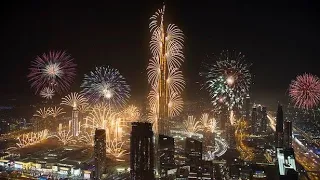 Burj Khalifa Fireworks 2019 in Dubai at New Year Eve Full Show 2019.