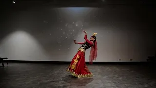 Persian dance "Panjereha"