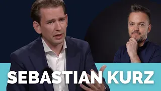 Sebastian Kurz: Salatschüsselgestik und besorgte Augenbrauen