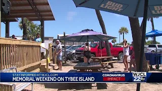 Tybee crowds