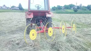 Гребка Сонечко. Ворушіння, згрібання, тюкування сіна трактор т 25