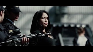 Death Race (2008) - Girls Arrival