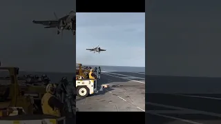 Jet fails to land on carrier #faillanding #fighterjet