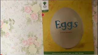 Native English: Oxford Reading Tree - PHONICS - Level 2 - Eggs (Read by Miss Tracy)