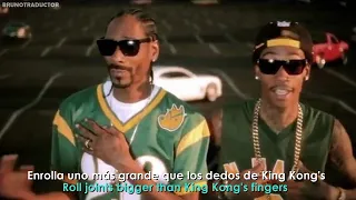 Snoop Dogg & Wiz Khalifa - Young, Wild and Free ft. Bruno Mars // Lyrics + Español // Video Official