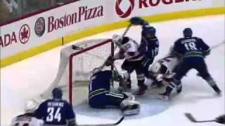 Vancouver Canucks vs New Jersey Devils Highlights 11/1/10