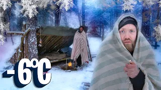 ❄️24h Extreme Übernachtung im Winterwald + Wer beobachtet uns hier?