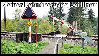 Tiny Railway Crossing Switzerland / Kleiner Bahnübergang bei Illnau, Kanton Zürich, Schweiz 2019