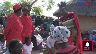 Sekuru Mukotsanjera Vachiraira Mhepo Yanetsa Mwana