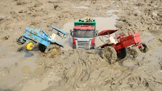 Truck Stuck in Mud Pulling Out Mahindra Tractor | John Deere Tractor | Tipper Truck | CS Toy