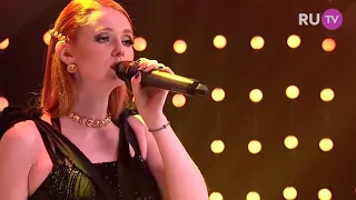 Lena Katina (t.A.T.u.) - "Virus" Live @ RU TV