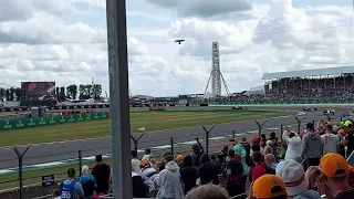 Lando Norris leads the F1 British Grand Prix! Crowd Reaction. Silverstone 2023.