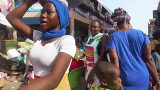 WALK IN AFRICAN CITY MARKET GHANA ACCRA MAKOLA