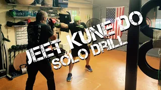 Jeet Kune Do - Attack by Combination Solo Drills