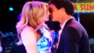 Bunkd. Xander and Emma kiss