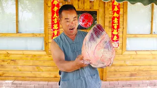 A Giant Beef Heart! Eat after Tear it by Hands, Smells SO Fragrant!｜Uncle Rural Gourmet