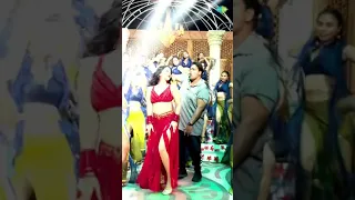 Sunny Leone#sunnyleone #short #video #figure #girl #top #wow