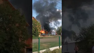 В поселке Кушкуль Оренбурга пожар уничтожил надворные постройки