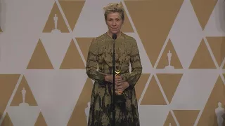 Oscars 2018: Frances McDormand Backstage (FULL PRESS CONFERENCE)