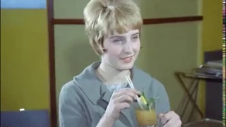 Everything Stops for Tea - Look at Life (1962)