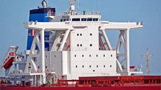 BIG SHIPS IN MOTION AT THE PORT OF ROTTERDAM - 4K SHIPSPOTTING NETHERLANDS APRIL 2023