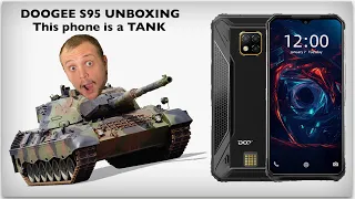 The modular TANK - DOOGEE S95 pro unboxing and first look