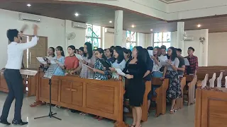 Koor Naposo Bulung HKBP Bintan Center Tanjungpinang - lagu Nyanyikanlah Nyayian baru bagi Allah