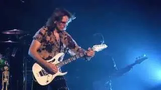 Steve Vai   Tender surrender  live   WTWTA 2009 HD   vanhalenzr