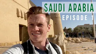 First Impressions of SAUDI ARABIA أمريكي في السعودية American in Saudi Arabia Travel Vlog