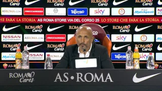 Conferenza di addio di Spalletti: "Non escludo il ritorno. Nessuna guerra tra me e Totti"