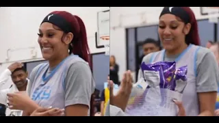 The Chicago Sky celebrated Kamilla Cardoso birthday after practice!!